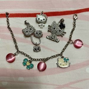 Hello Kitty Necklace Pendants & Charm Bracelet